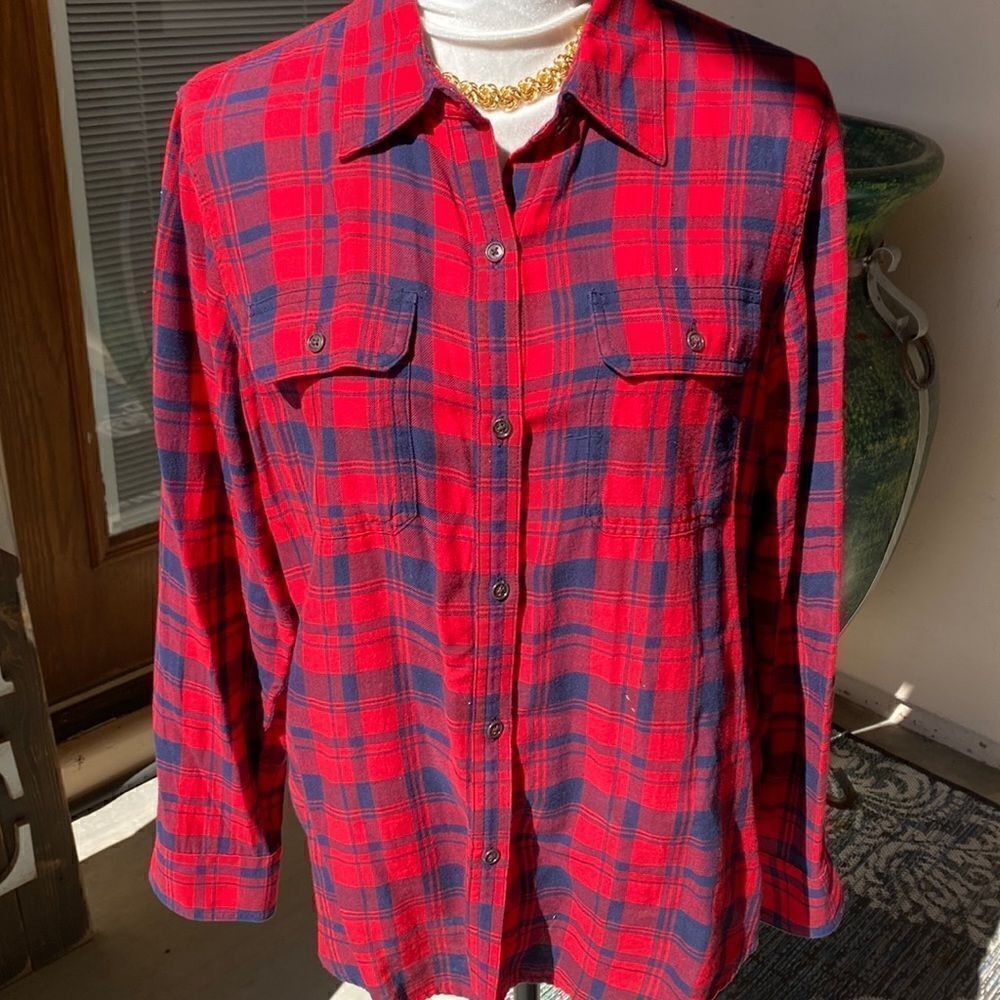 Red plaid long sleeve button front blouse size large by Chaps
